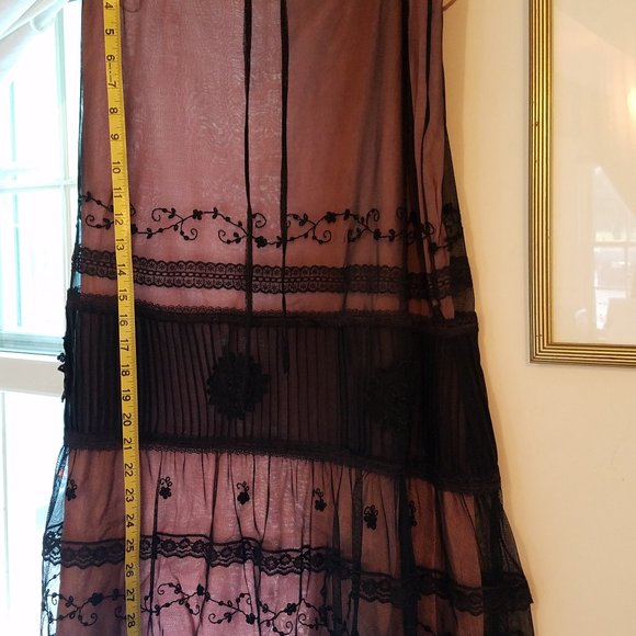 Black lace skirt . Size 8 - Picture 9 of 9